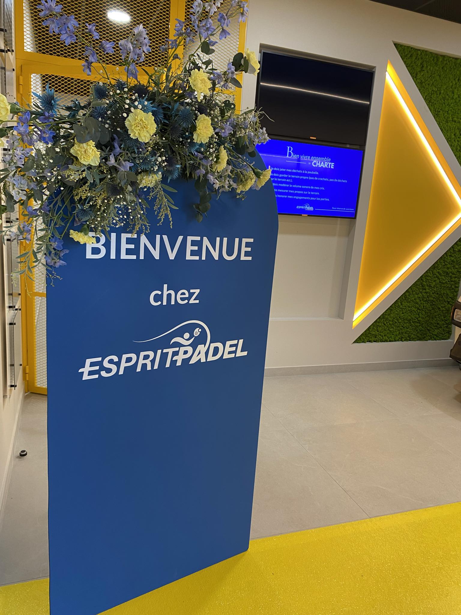 Panneaux de bienvenue + moquette